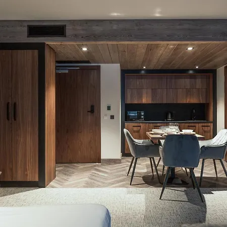 Litworowy Staw Apartment *